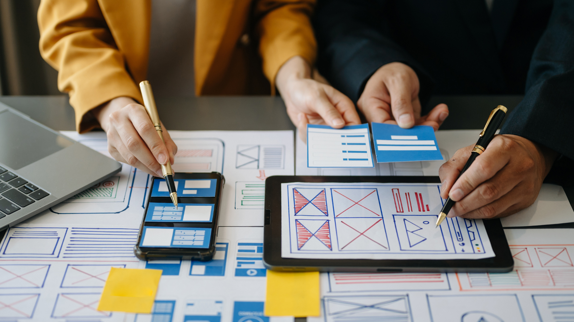 Strategic roadmaps for smart strategy planning